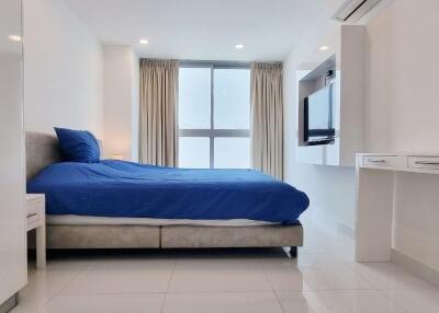 Park Royal Condo 2Bedrooms for Sale