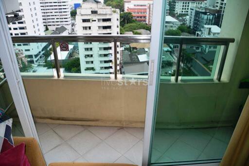 2 bedroom condo for sale on Nana to Phetchaburi