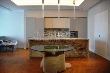 3-bedroom high floor unit at the Ritz Carlton Residences