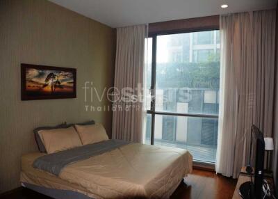 2-bedroom unit for sale in the heart of Thonglor