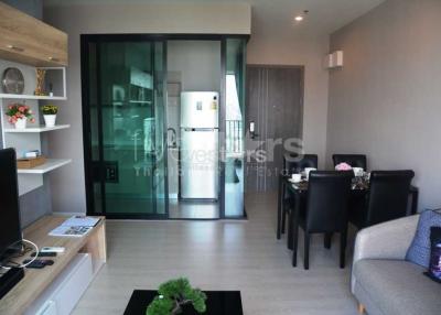 2-bedroom modern high floor unit close to Thonglor