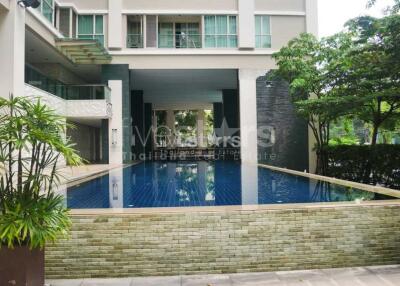 1-bedroom condo for sale close to BTS Chidlom