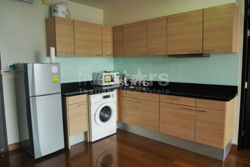 1-bedroom condo for sale close to BTS Chidlom