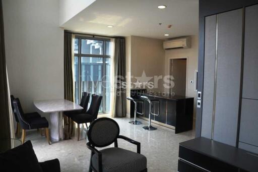 2-bedroom modern duplex right next BTS Thonglor