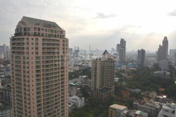 3-bedroom high floor spacious unit for sale in the heart of Sathorn