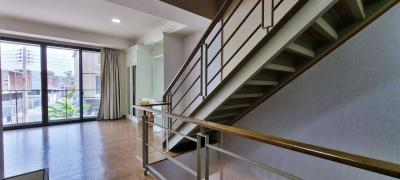 3 Storey House in Na Jomtien for sale