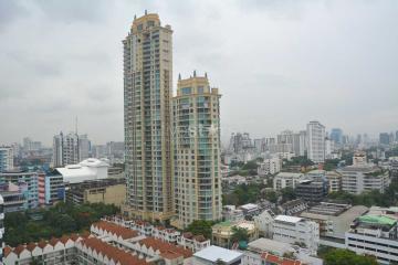 3-bedroom high floor condo for sale close to BTS Asok