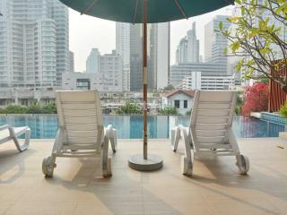 3-bedroom high floor condo for sale close to BTS Asok