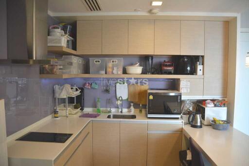 3-bedroom high floor condo for sale close to BTS Asok