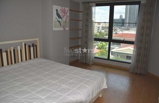 3-bedroom condo between Thonglor & Ekamai