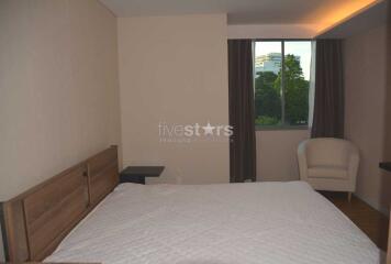 Two-bedroom corner unit in Nanglinchee area