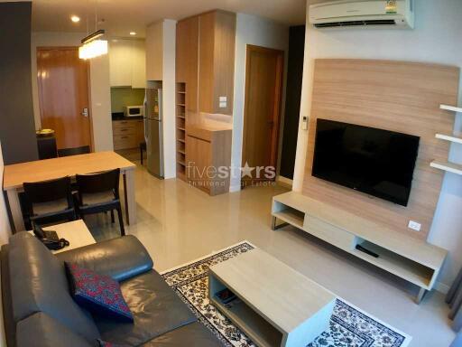 1-bedroom high floor unit in Nana/Petchaburi