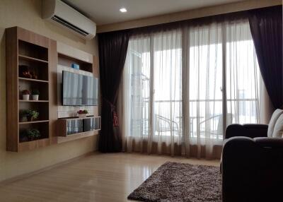 2 bedroom condo for sale in Chao Phraya Riverside