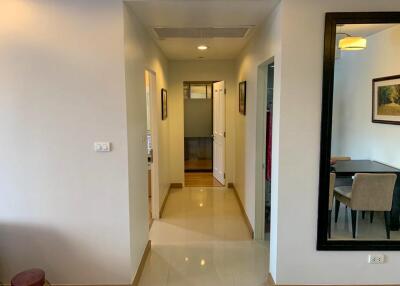 2-bedroom spacious condo in low rise residence in Phromphong