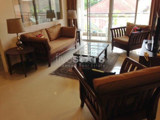 2-bedroom spacious condo in low rise residence in Phromphong