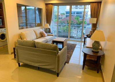 2-bedroom spacious condo in low rise residence in Phromphong