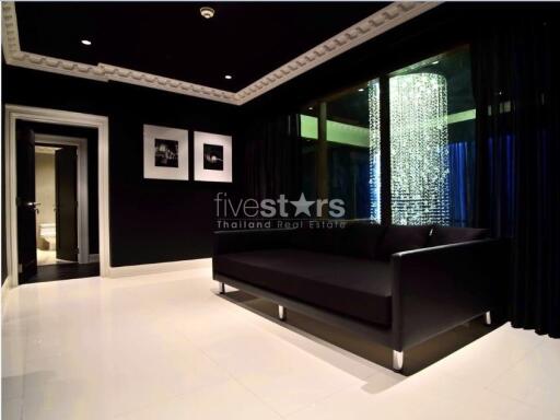 2 bedrooms luxury duplex for sale close to BTS Prompong