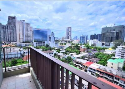 2 bedrooms luxury duplex for sale close to BTS Prompong