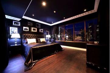 2 bedrooms luxury duplex for sale close to BTS Prompong