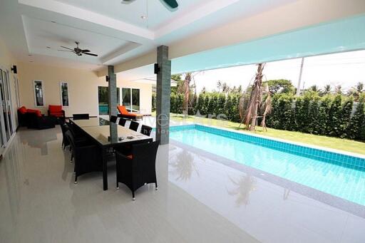 Hua Hin— Cha Am Villas comprises of 3 bedrooms and private pool