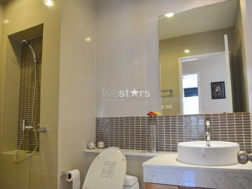 2-bedroom spacious condo close to BTS Phromphong