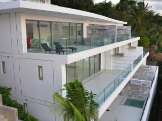 High end Seaview apartment for sale close to Kata beach