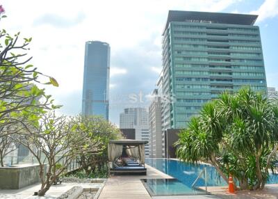 2 bedroom high end condo in the heart of Sathorn