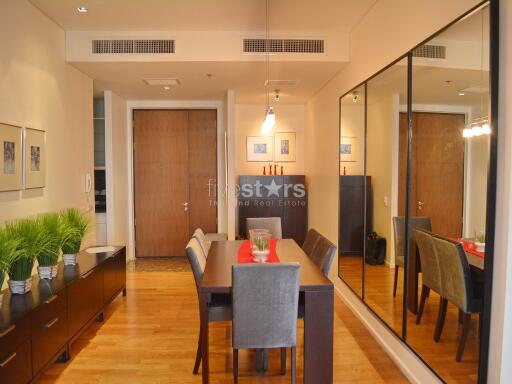 2-bedroom high floor condo close to Asok intersection