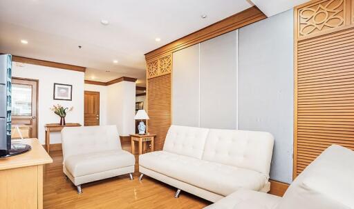 2 bedroom condo for sale on Langsuan