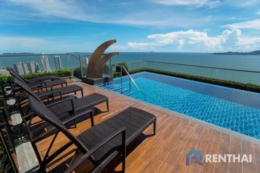 The Peak Towers Condominium on Pratumnak hill 2 bedroom 92 sq.m. Sea view