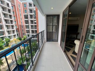 2 Bedrooms Condo In Espana Resort Pattaya For Sale