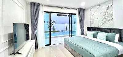 Luxury 2 Storey Pool Villa In Siam Country Club For Sale