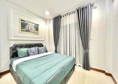 Luxury 2 Storey Villa In Soi Siam Country Club For Sale
