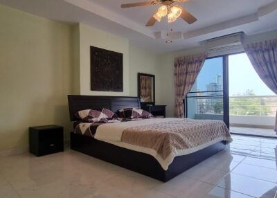 Pattaya Hill Resort 1 Bedroom for Sale