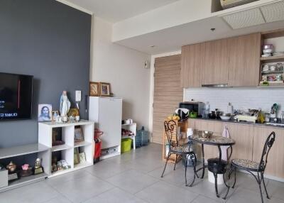 Modern 1Bedroom for Sale in The Zire