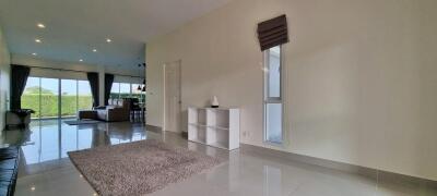3 Bedrooms Huay Yai House for Sale