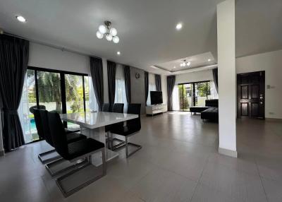 2 Storey Luxury House In Baan Dusit Pattaya Lake 2 For Sale