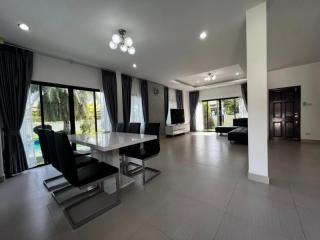 2 Storey Luxury House In Baan Dusit Pattaya Lake 2 For Sale