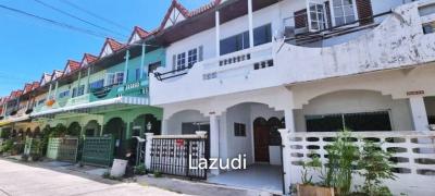 3 Bed 2 Bath 120 SQ.M Townhouse in South Pattaya