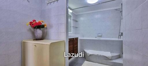 2 Bed 2 Bath 191 SQ.M  Somphong Condotel