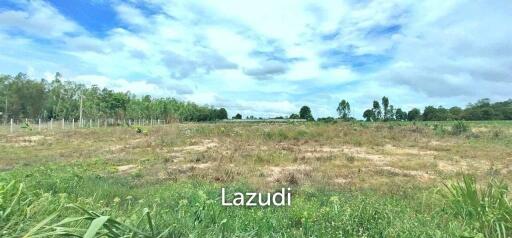 Land for Sale in Mabprachan Lake