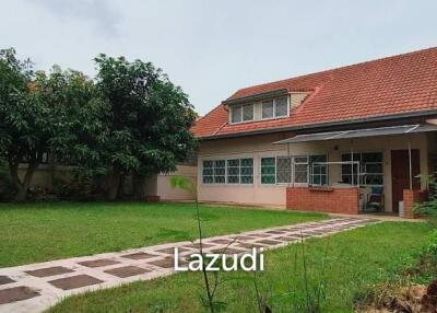 4 Bedrooms House for Sale in Khao Noi