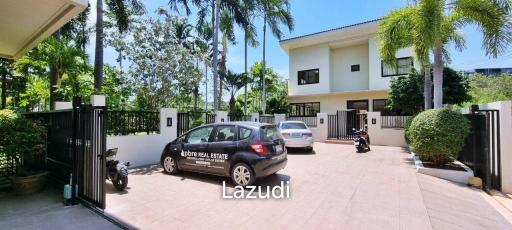 8 Bedrooms House at Khao Talo for Sale