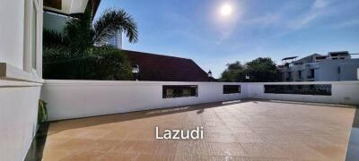 Wonderful 10 Bedrooms House for Sale