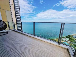 Duplex Unit for Sale in Northpoint Condo