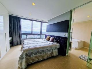 Duplex Unit for Sale in Northpoint Condo