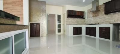 2 Storey Bang Saray House for Sale