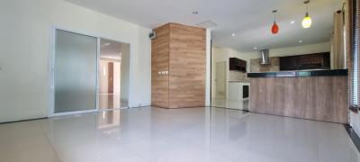 2 Storey Bang Saray House for Sale