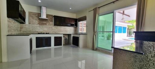 2 Storey Bang Saray House for Sale