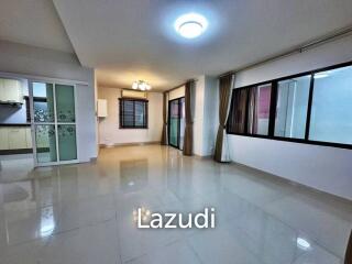 3Bedrooms House for Sale in Nong Prue